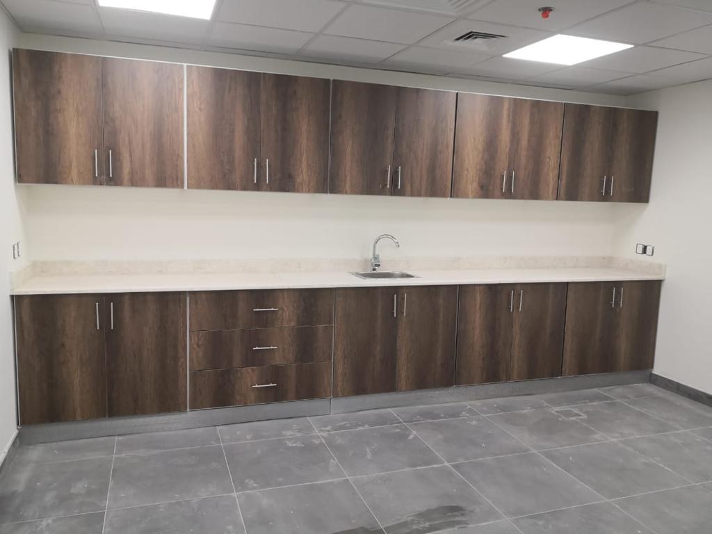 Interior cabinetry and finishes